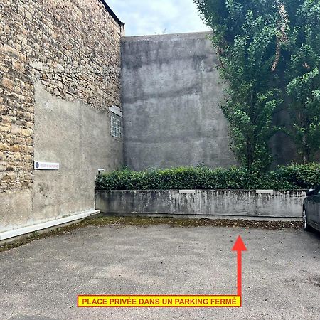 24 Chic & Cosy Grand Appart 88M2 Parking Gratuit Hypercentre Netflix Saint-Etienne  Dış mekan fotoğraf