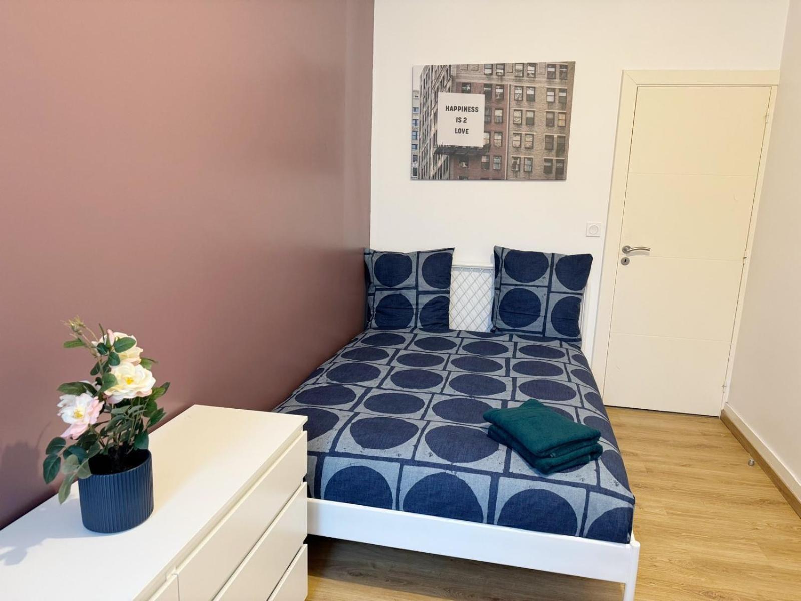 24 Chic & Cosy Grand Appart 88M2 Parking Gratuit Hypercentre Netflix Saint-Etienne  Dış mekan fotoğraf